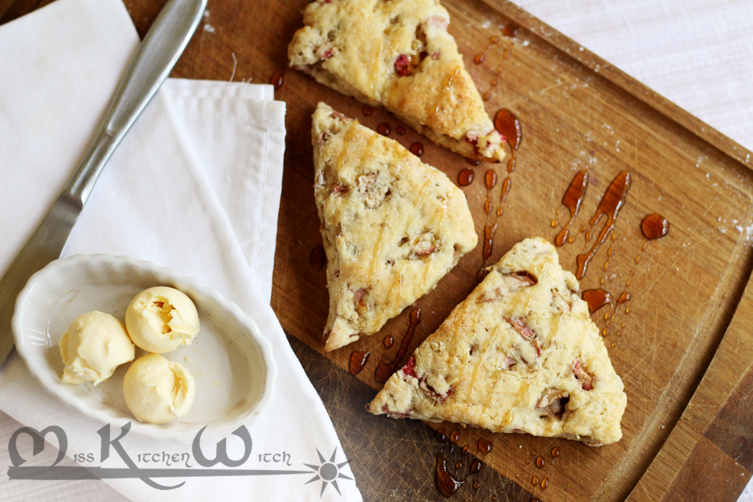 Vegan Rhubarb Scones