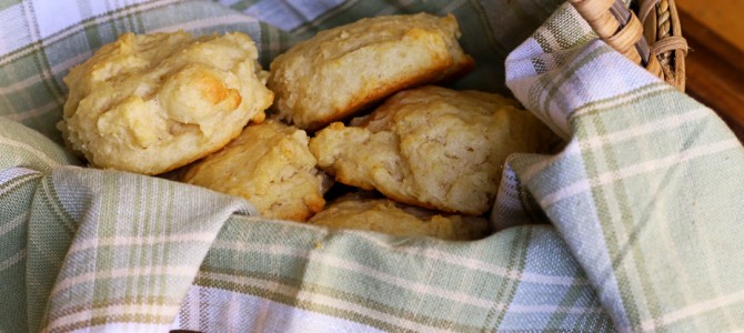 Retro Recipes: Vegan Mayo Biscuits