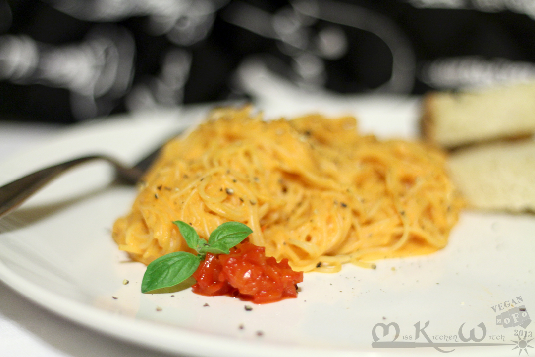 Roasted Red Pepper & Saffron Alfredo